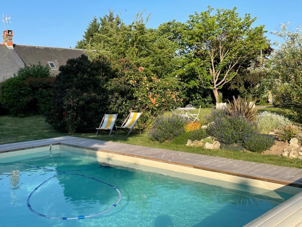Chambres D Hotes Avec Piscine Et Spa La Foliere Saumur Villebernier ภายนอก รูปภาพ